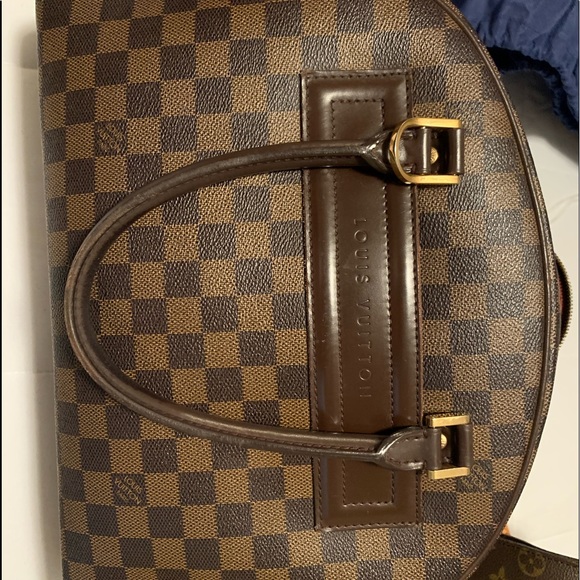 🚨Authentic!! Rare, now retired LV Damier Ebene Nolita - Picture 2 of 10